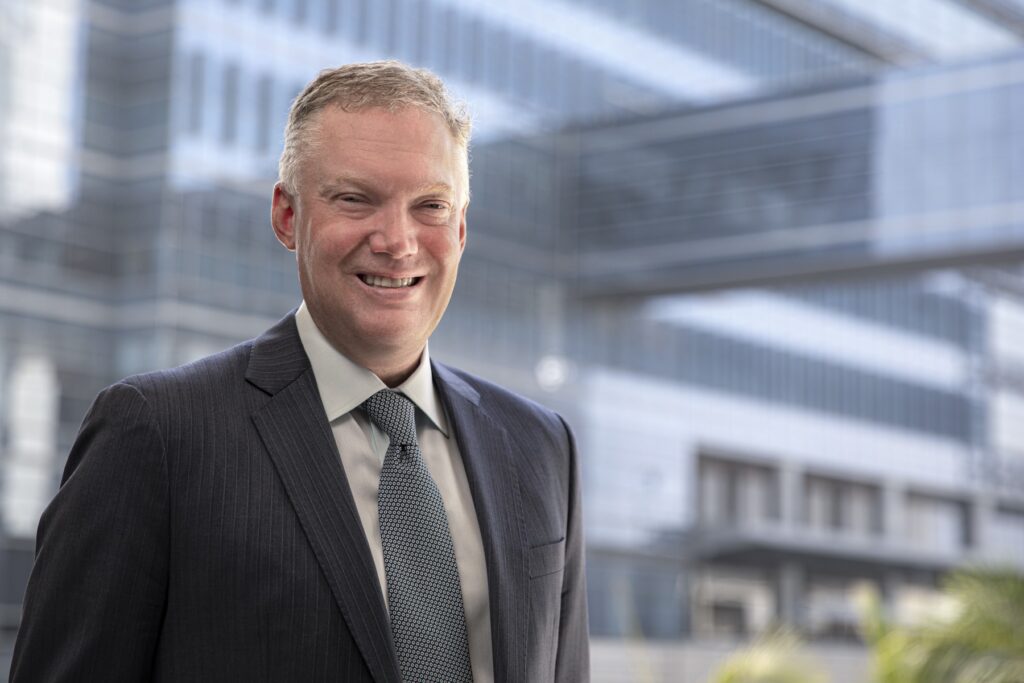 Dr. Michael E. Bowdish